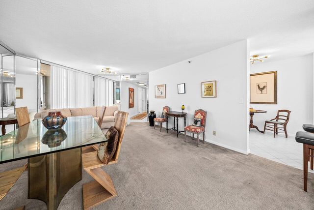 3560 S Ocean Boulevard 809, South Palm Beach, FL 33480