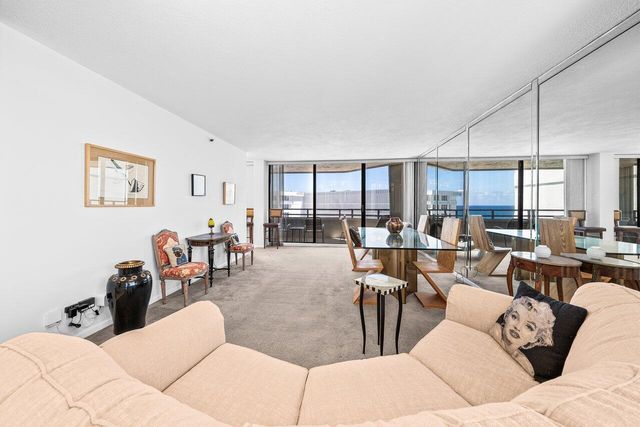 3560 S Ocean Boulevard 809, South Palm Beach, FL 33480