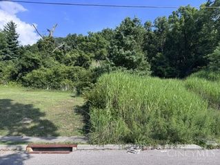 2296 Schoedinger Avenue, Cincinnati, OH 45214