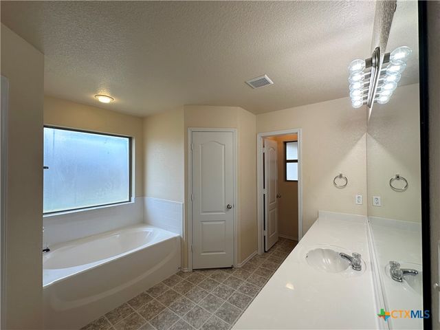 402 Curtis Drive, Killeen, TX 76542