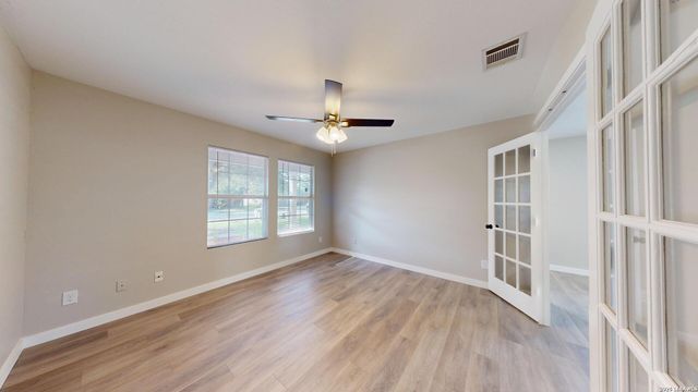145 S WILLOW WAY, Cibolo, TX 78108