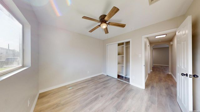 145 S WILLOW WAY, Cibolo, TX 78108
