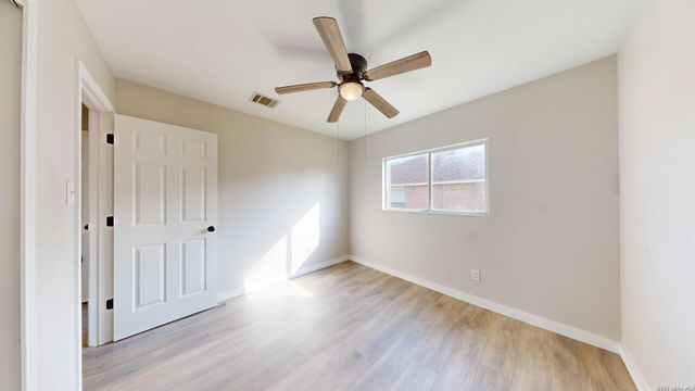145 S WILLOW WAY, Cibolo, TX 78108