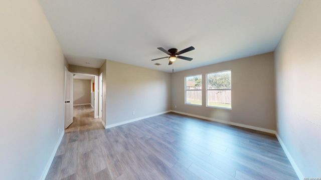 145 S WILLOW WAY, Cibolo, TX 78108