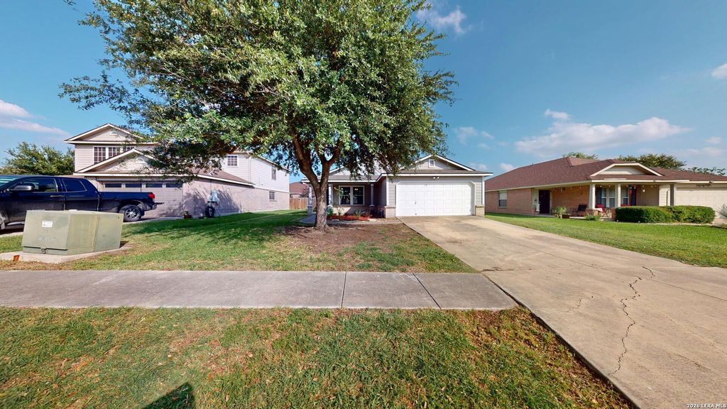 145 S WILLOW WAY, Cibolo, TX 78108
