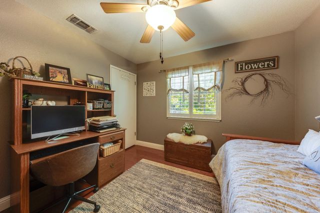 1150 Itow Ct, Penryn, CA 95663