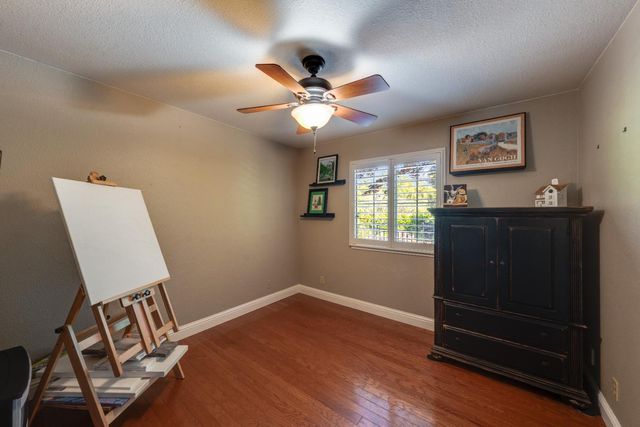 1150 Itow Ct, Penryn, CA 95663