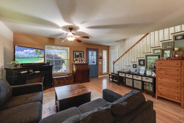 1150 Itow Ct, Penryn, CA 95663