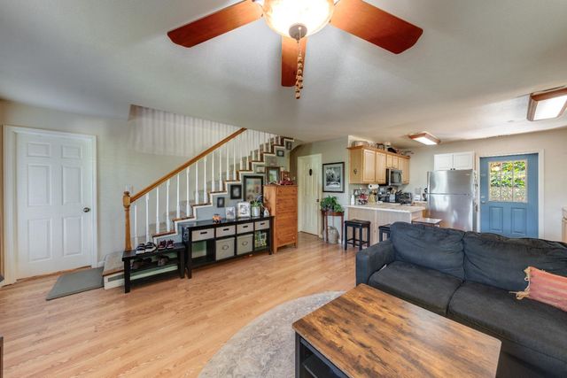1150 Itow Ct, Penryn, CA 95663