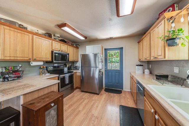 1150 Itow Ct, Penryn, CA 95663