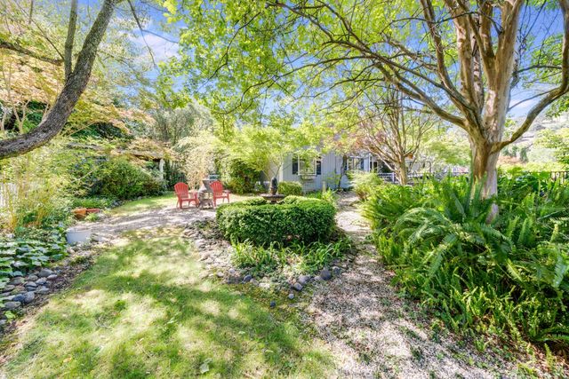 1150 Itow Ct, Penryn, CA 95663