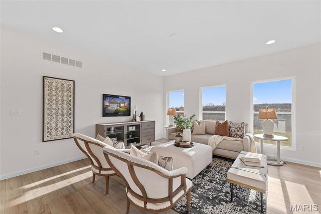 1 TBB Savoy @ Pinckney Ridge, Warrenton, MO 63383