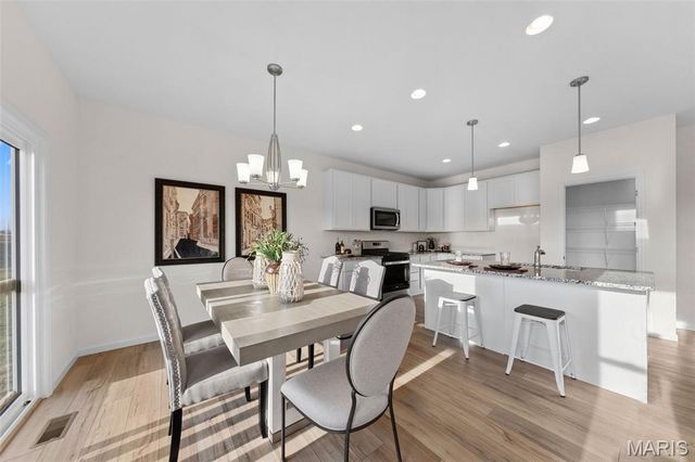 1 TBB Savoy @ Pinckney Ridge, Warrenton, MO 63383