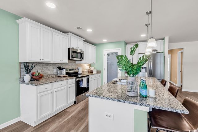 623 Burnt Ash Dr., Longs, SC 29568