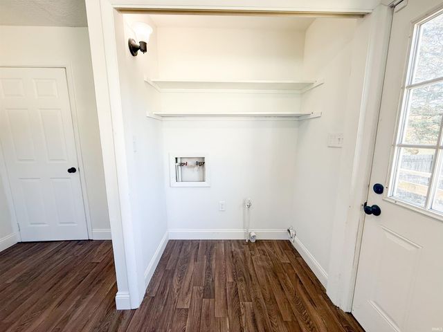 405 W 13th Street, Mishawaka, IN 46544
