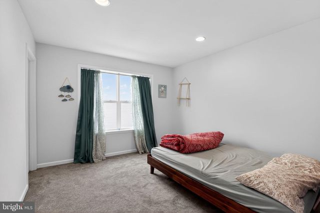 30 PATRICIA DR, Trappe, PA 19426