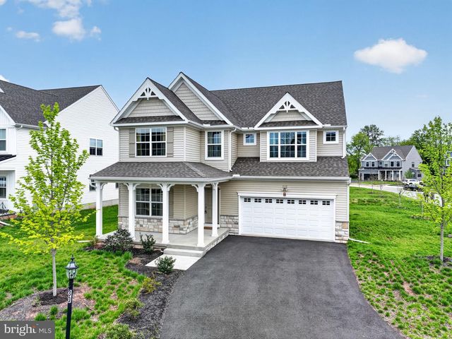 30 PATRICIA DR, Trappe, PA 19426