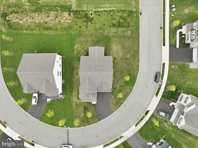 30 PATRICIA DR, Trappe, PA 19426