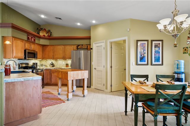 5618 S Wishing Place, Fort Mohave, AZ 86426