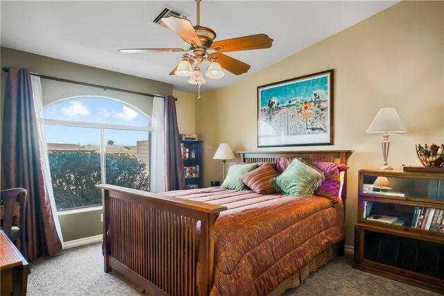 5618 S Wishing Place, Fort Mohave, AZ 86426