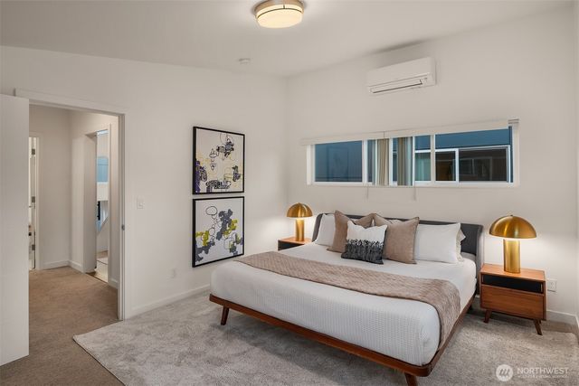 12038 33rd Avenue NE, Seattle, WA 98125