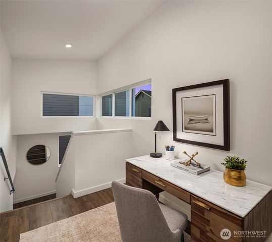 12038 33rd Avenue NE, Seattle, WA 98125