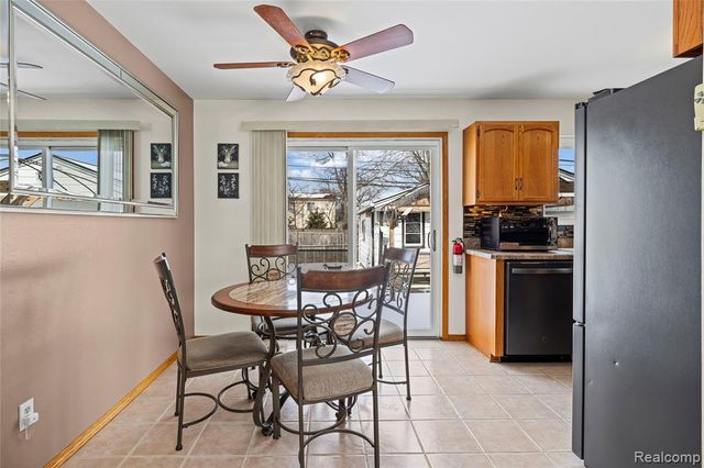 32952 Avondale Street, Westland, MI 48186