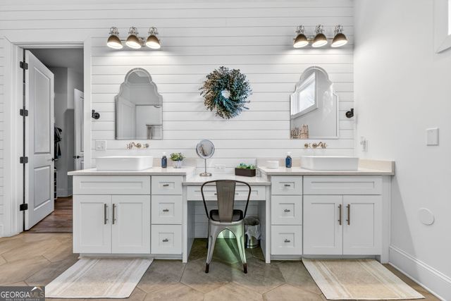 285 Dial Mill Road, Oxford, GA 30054