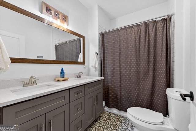 285 Dial Mill Road, Oxford, GA 30054