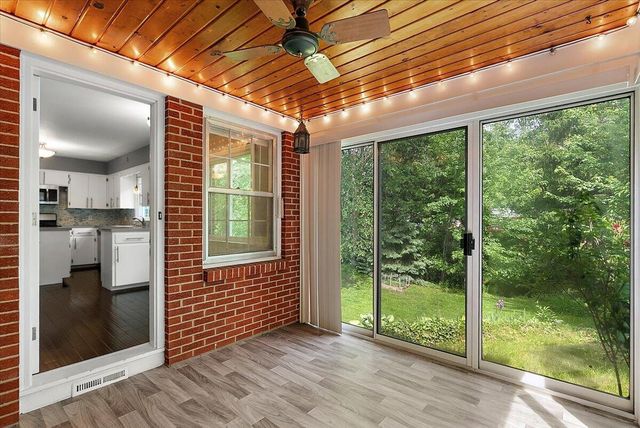 4742 Curwood Avenue, Grand Rapids, MI 49508