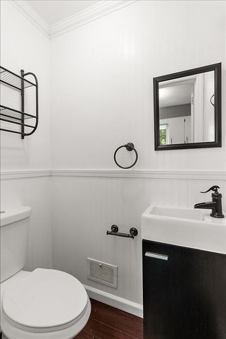 4742 Curwood Avenue, Grand Rapids, MI 49508