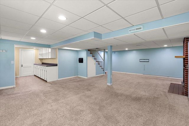 4742 Curwood Avenue, Grand Rapids, MI 49508