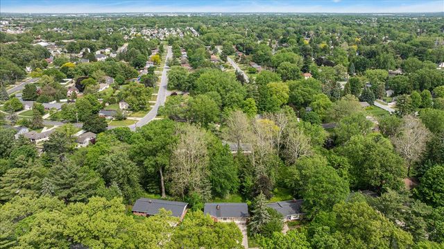 4742 Curwood Avenue, Grand Rapids, MI 49508