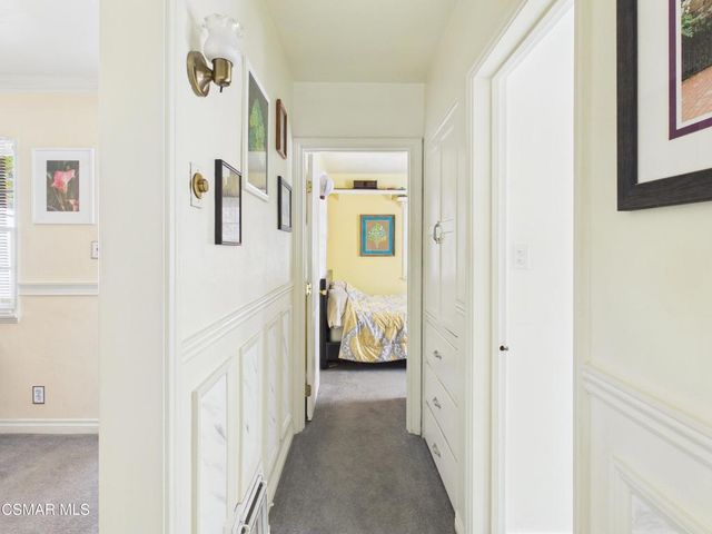 831 N Beachwood Drive, Burbank, CA 91506