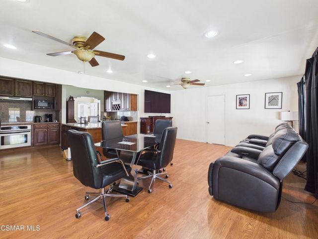 831 N Beachwood Drive, Burbank, CA 91506