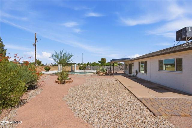 2018 S DAVIS Circle, Mesa, AZ 85210