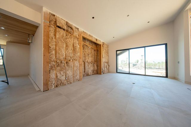 1133 W Dolores Court, Palm Springs, CA 92262