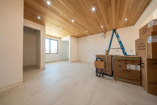 1133 W Dolores Court, Palm Springs, CA 92262