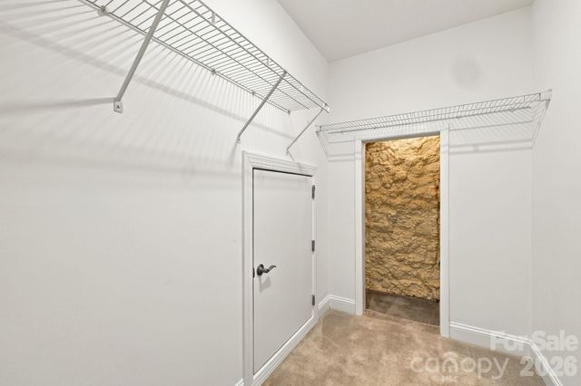 8407 Festival Way, Charlotte, NC 28215