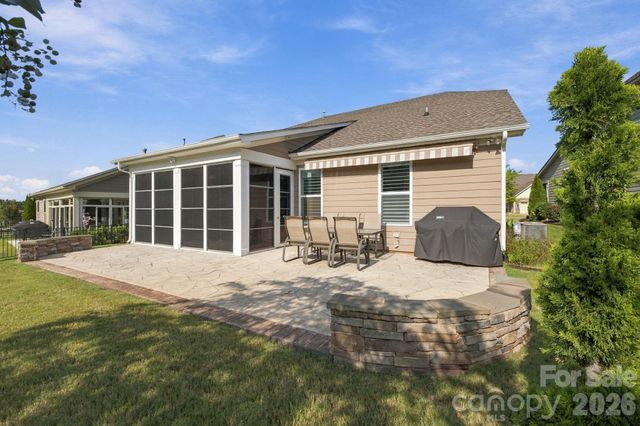 8407 Festival Way, Charlotte, NC 28215
