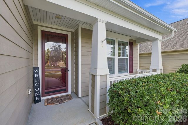 8407 Festival Way, Charlotte, NC 28215