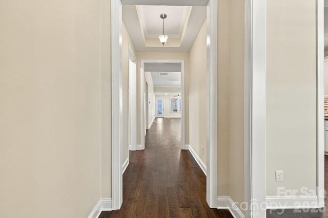 8407 Festival Way, Charlotte, NC 28215