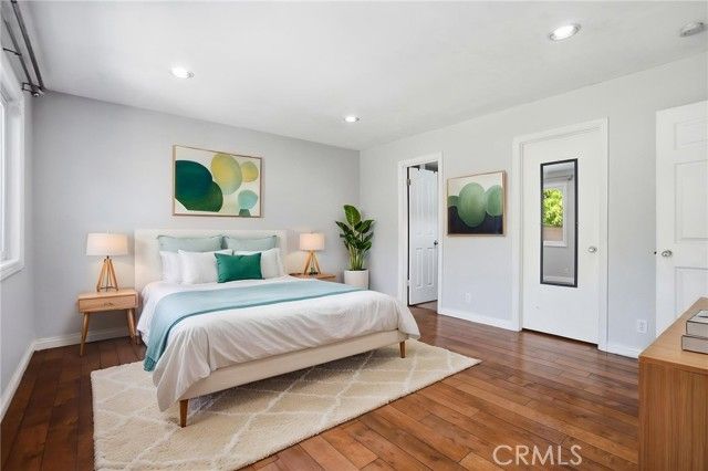 2083 S Cedar Street, Santa Ana, CA 92707