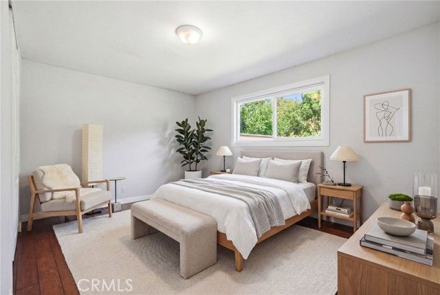2083 S Cedar Street, Santa Ana, CA 92707