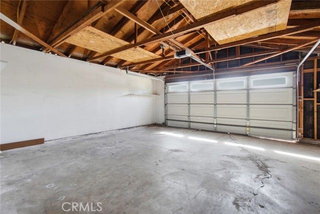 2083 S Cedar Street, Santa Ana, CA 92707
