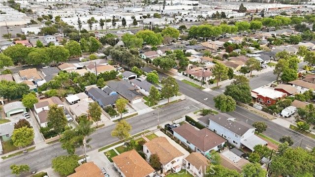 2083 S Cedar Street, Santa Ana, CA 92707