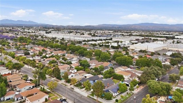 2083 S Cedar Street, Santa Ana, CA 92707