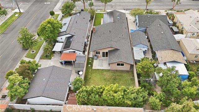2083 S Cedar Street, Santa Ana, CA 92707