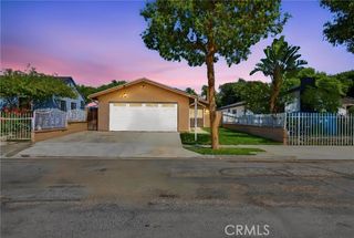2083 S Cedar Street, Santa Ana, CA 92707