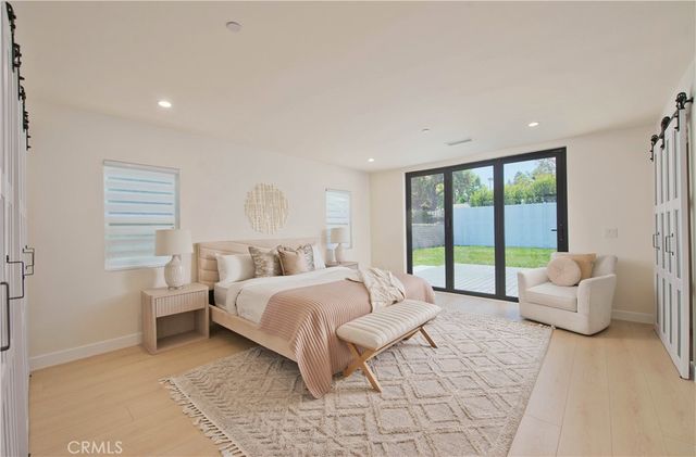 16158 Magnolia, Encino, CA 91436